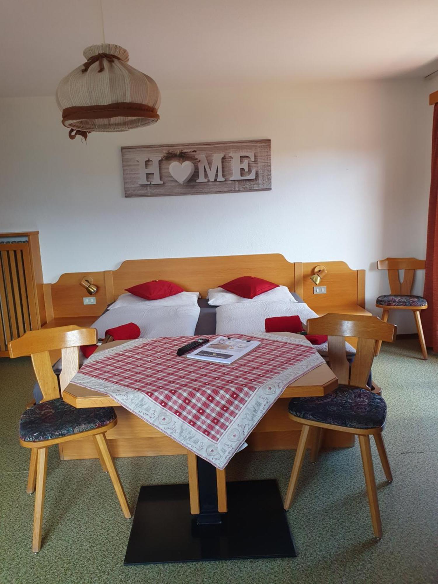 B&B Garni Lantschner Kastelruth Exterior foto